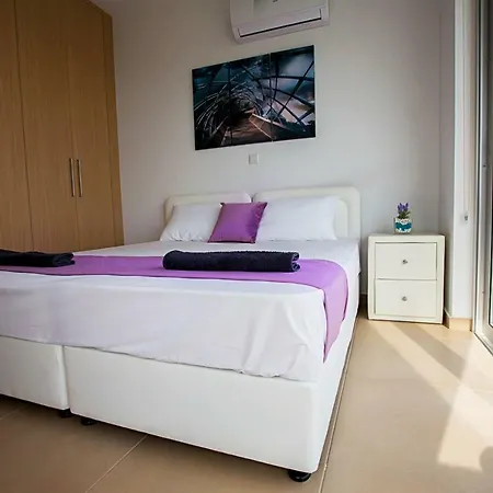 Horizon Luxury Vilă Protaras